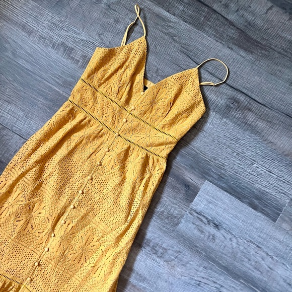NEW Lulu’s | Robyn Mustard Yellow Lace Button-Up Midi Dress Boho Spanish Small - Picture 4 of 7